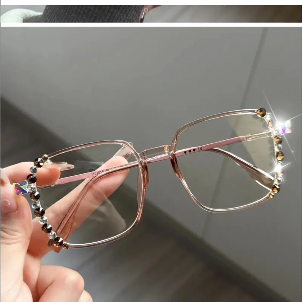 Laureles Women's Geometric Photochromic prescription +2.00 jeweled glasses
